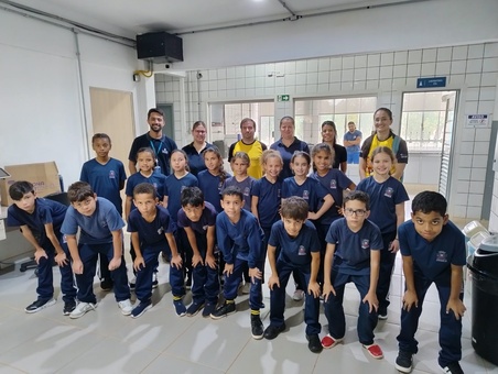 upload/noticias/noticia/alunos-de-cruzaliasp.jpeg