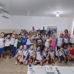 Alunos da EMEF Nilse de Freitas receberam a visita de representantes da Ourinhos Saneamento e secretaria de meio ambiente, em comemoração ao Dia da Água