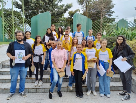 Alunos da EMEF Amélia Maron visitam Ourinhos Saneamento em Comemoração ao Dia do Meio Ambiente